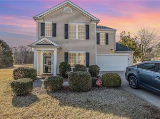 5210 Queensway Rd, Winston Salem, NC 27127