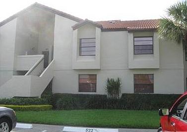 1st image of 5889 Parkwalk Dr #512