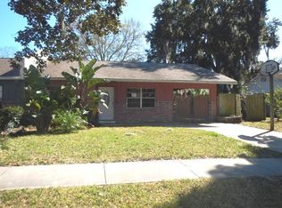 911 Kingsport Ct, Daytona Beach, FL 32117