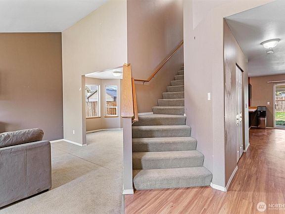 2nd image of 834 23rd Street SE