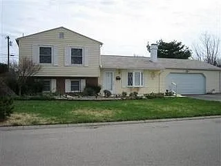 5840 Daffodil Cir photo 1
