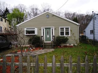 13 Ojibwa Rd, Shelton, CT 06484