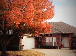 1208 Charlton Rd, Edmond, OK 73003