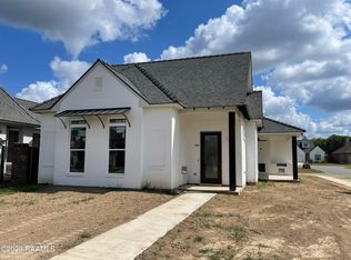 400 Dunvegan Ct, Lafayette, LA 70503
