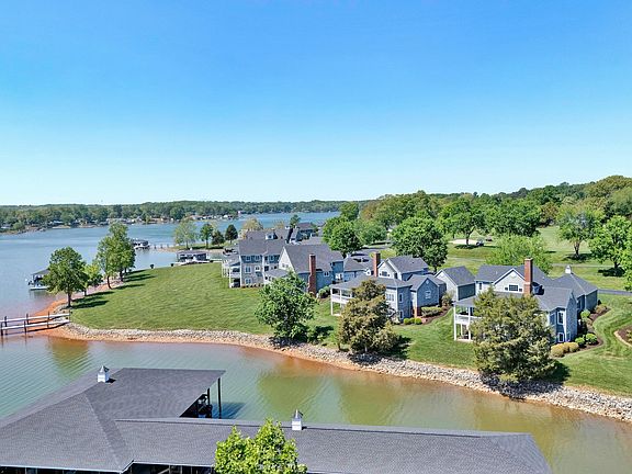4th image of 115 Sconset Dr