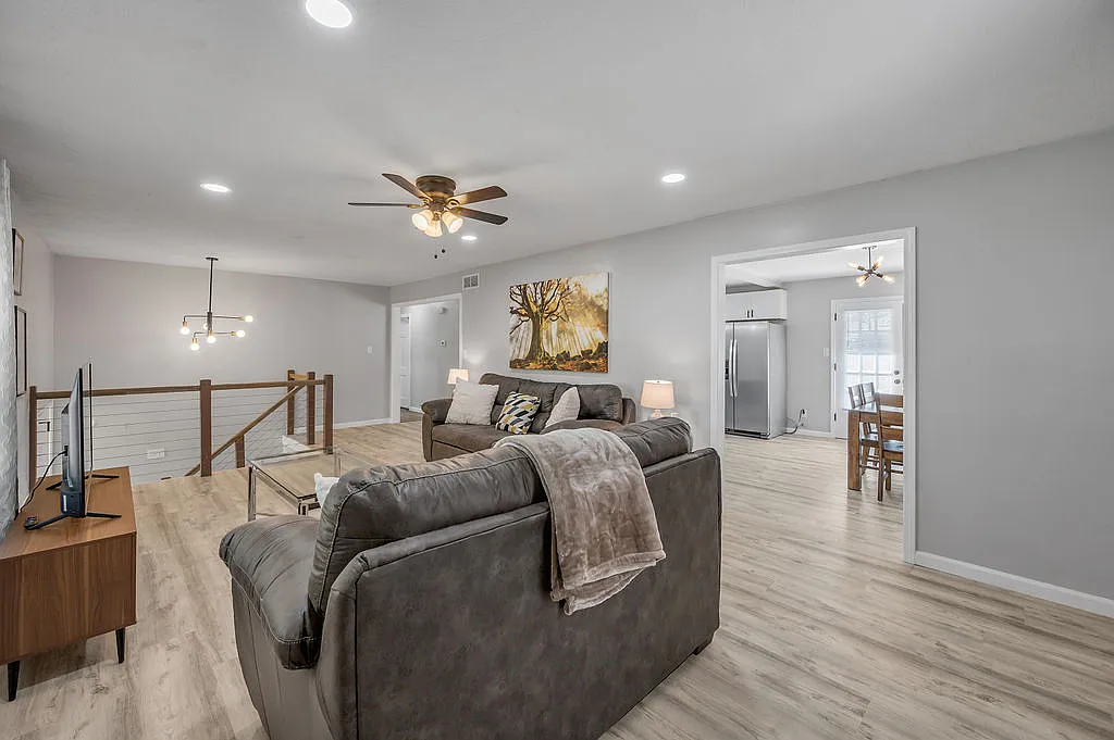 Building Photo - 1244 Gainesway Dr