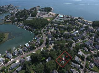 18 Drum Rd, Norwalk, CT 06853