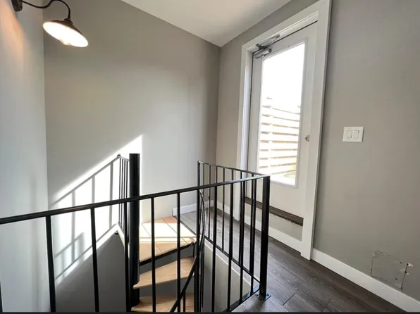 72 Arlington Avenue image 5 of 11