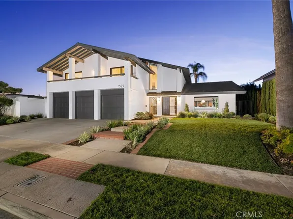 1523 Sandcastle Dr, Corona Del Mar, CA 92625