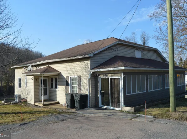 5459 Hutton Rd, Oakland, MD 21550