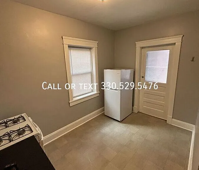 12933 Clifton Blvd #4 — Photo 13