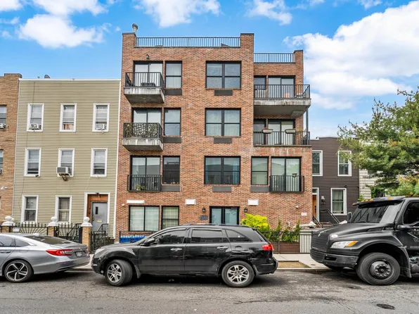 245 Schaefer Street image 1 of 8