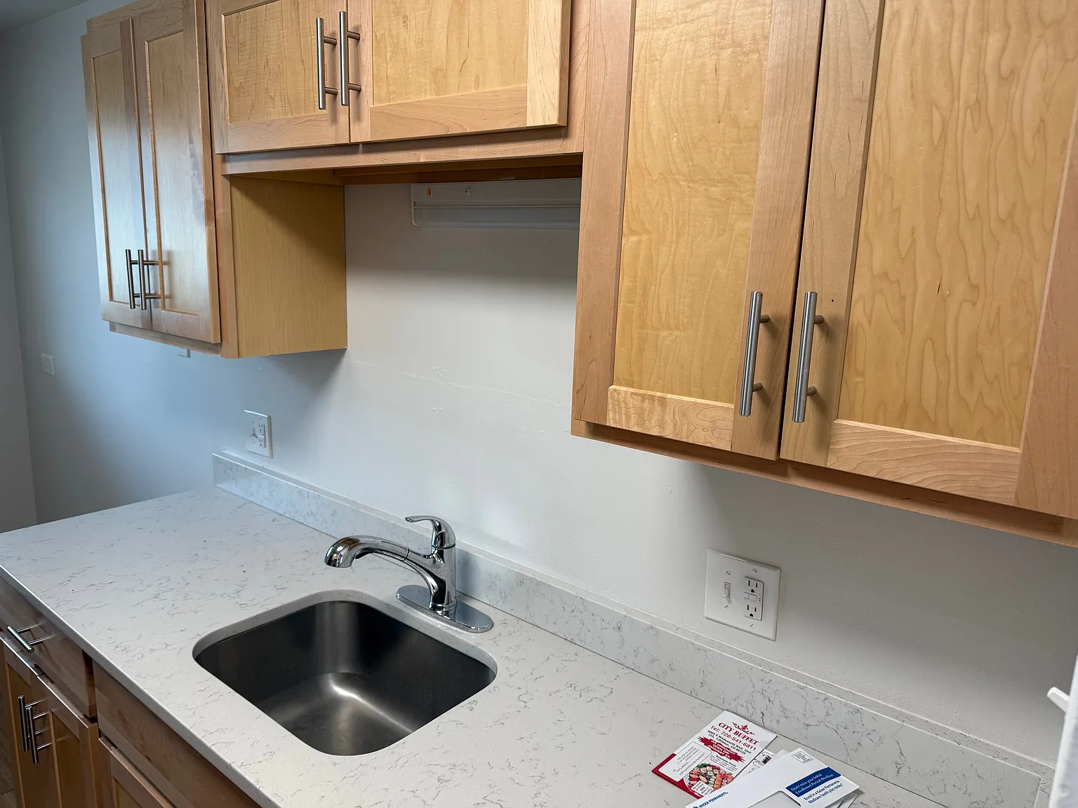 2 bed, 950 sqft, $1,195 — Photo 2