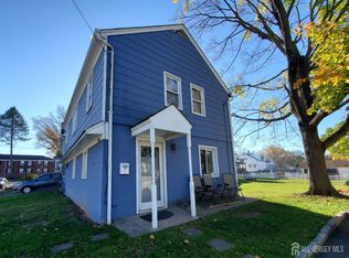 615 Ridgewood Ave #1, Woodbridge, NJ 07095