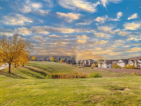 2nd image of 6255 Beechtree Dr Unit 3303