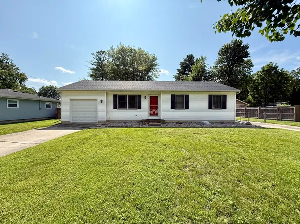 8021 McLain Ave, Lambertville, MI 48144