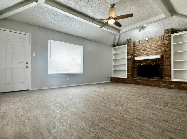 611 Ironton Ave, Lubbock, TX 79416