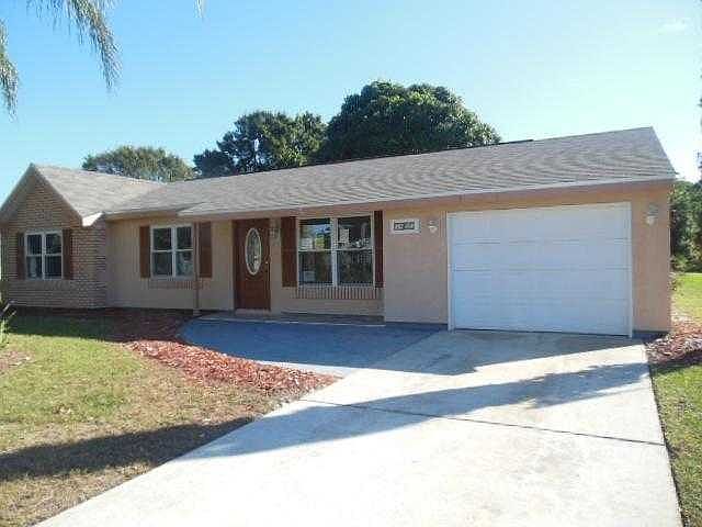 1401 Mariposa Dr Front