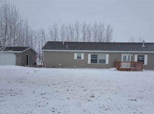 205 Steven Ave, Devils Lake, ND 58301