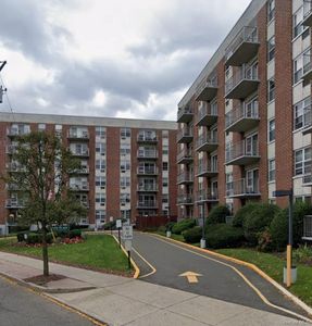 35 Park Avenue #4N, Suffern, NY, 10901