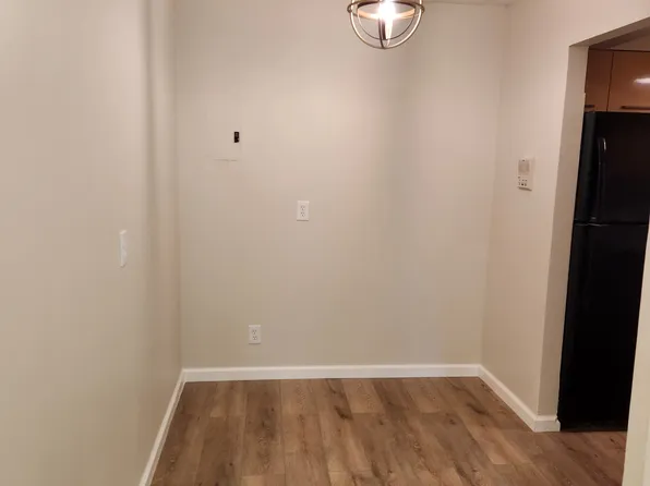 4800 Bedford Avenue image 3 of 12