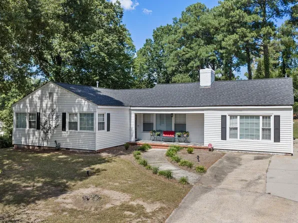 2605 Holloway St, Durham, NC 27703