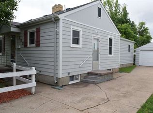 650 E Wisconsin St, Russell, KS 67665