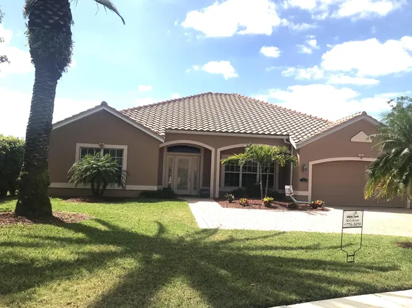 120 Forest Hills Blvd, Naples, FL 34113