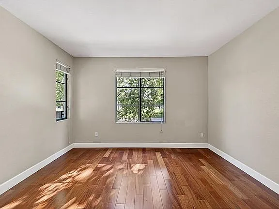 800 N 8th St #103 — Photo 7