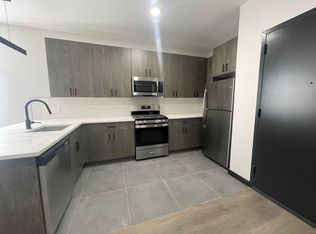 100 Sackett St APT 303, Jersey City, NJ 07304