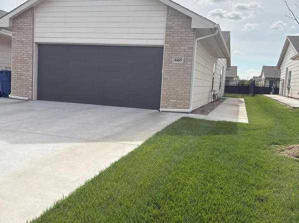 4463-4465 N Sandplum St, Wichita, KS 67205