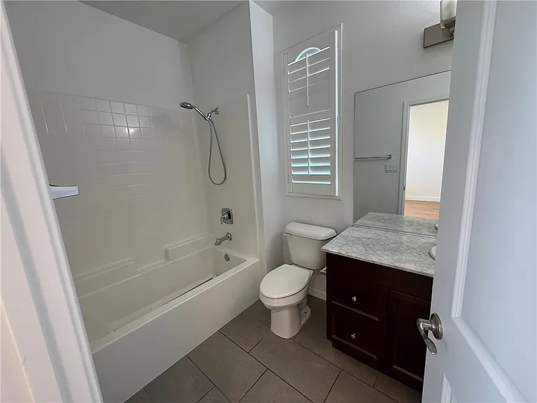 12035 Millennium Park Ct — Photo 18
