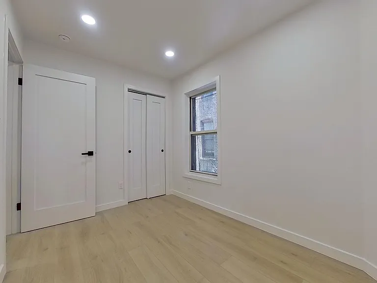 286 Broome St #5 — Photo 3