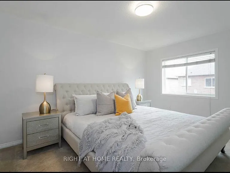 6399 Spinnaker Cir #121 — Photo 5