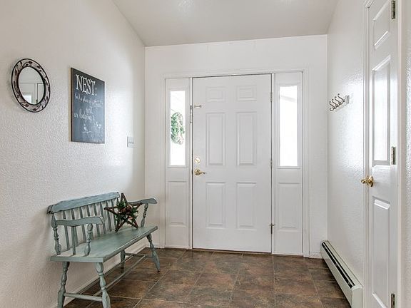 2nd image of 3157 1/2 Goldeneye Ave