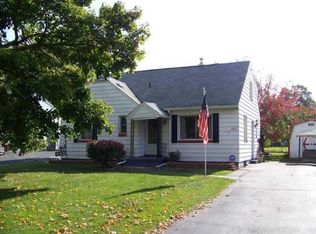 253 Sparling Dr, Rochester, NY 14616