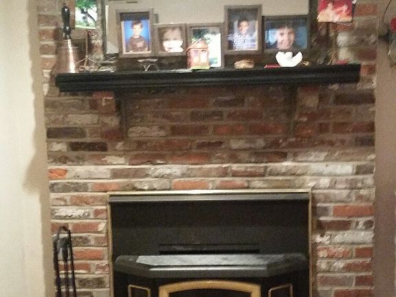 4th image of 227 Bucks Meadow Ln