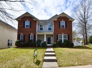 6106 Colonial Garden Dr, Huntersville, NC 28078