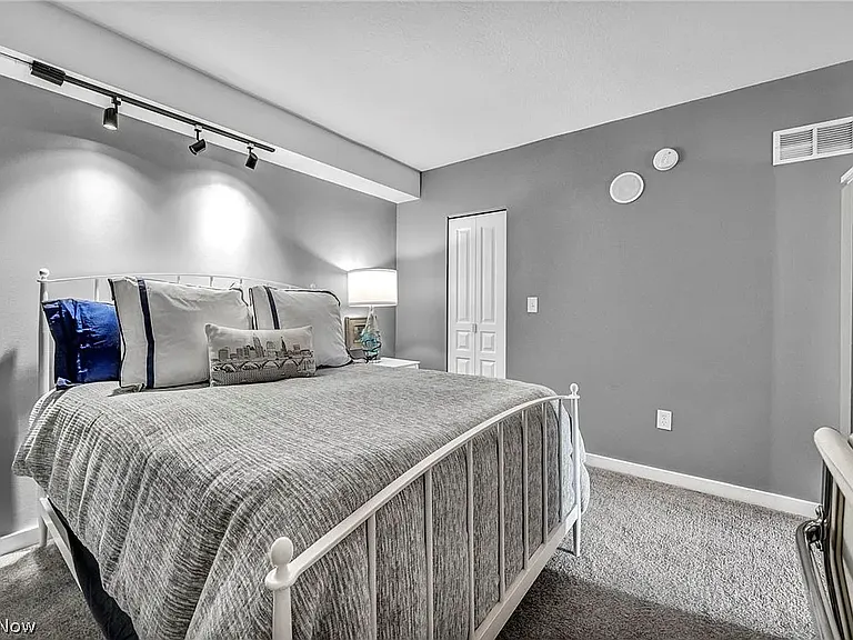 750 Prospect Ave E #403 — Photo 18