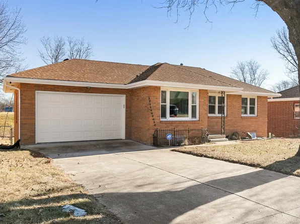 606 S North St, Indianola, IA 50125