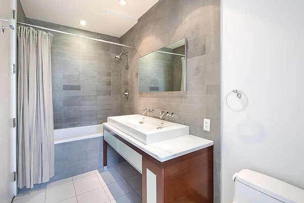 Rented by Compass | media 13