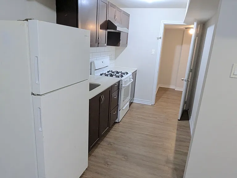 17 Cree Ave #BASEMENT — Photo 3