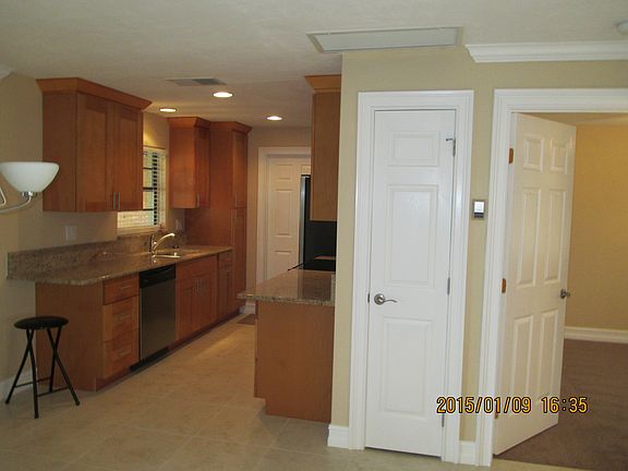 Solid Wood Cabs, snack bar