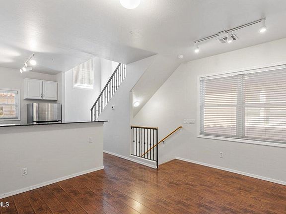 3rd image of 4212 E JASPER Drive