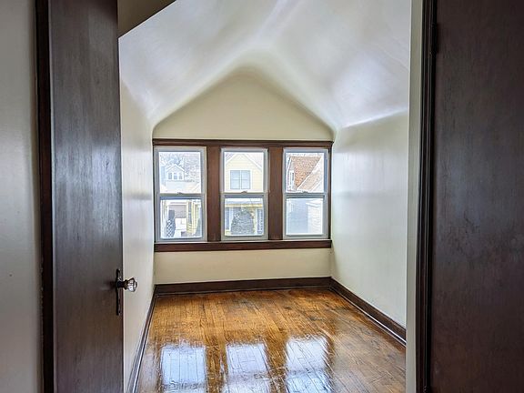 3rd image of 10715 S Avenue G #2