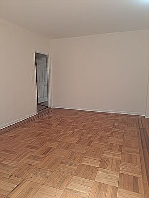 3rd image of 4871 Broadway #3N