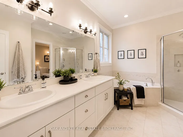 1890 Richmond St #1 — Photo 28