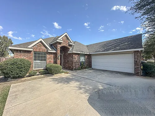 1715 Nestledown Dr Photo 1