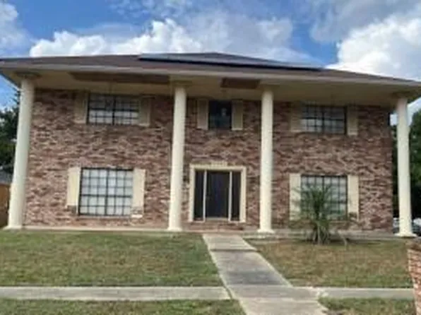 11037 Chaucer St, New Orleans, LA 70127