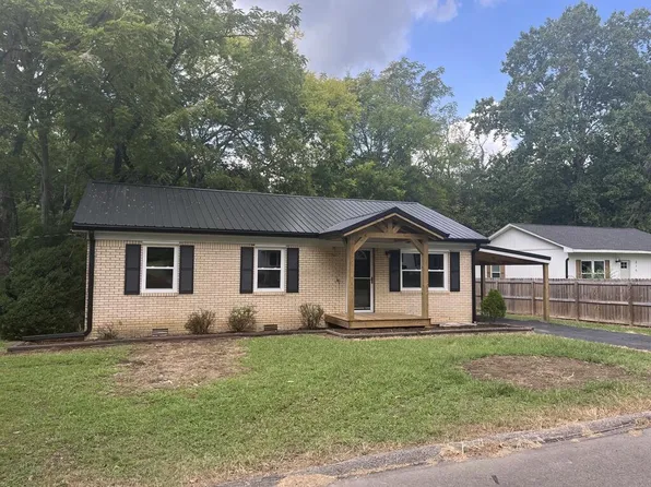 1104 Madison St, Paris, TN 38242